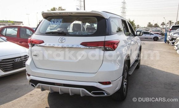 Hividy Toyota Fortuner fotsy Car in Import - Dubai in Diana Hividy Toyota Fortuner fotsy Car in Import - Dubai in Diana