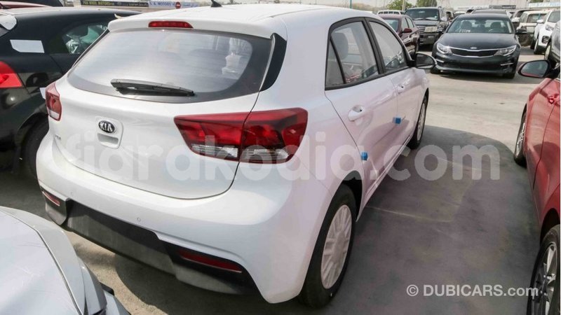 Big with watermark kia rio diana import dubai 4103