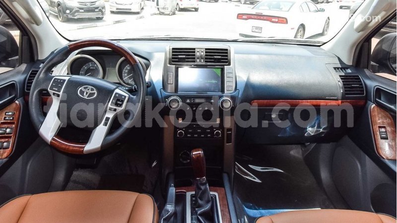 Big with watermark toyota prado diana import dubai 4105