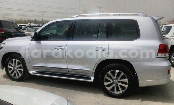 Hividy Toyota Land Cruiser Hafa Car in Import - Dubai in Diana Hividy Toyota Land Cruiser Hafa Car in Import - Dubai in Diana