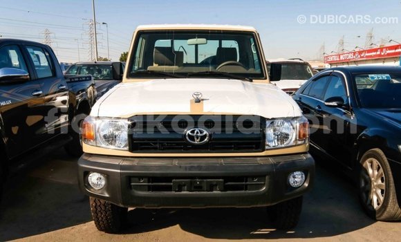 Hividy Toyota Land Cruiser beige Car in Import - Dubai in Diana Hividy Toyota Land Cruiser beige Car in Import - Dubai in Diana