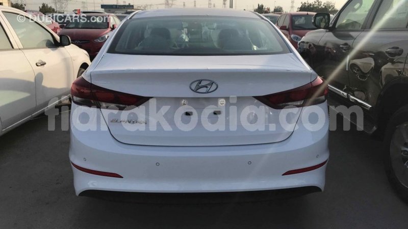 Big with watermark hyundai elantra diana import dubai 4113