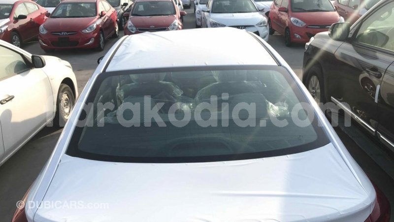 Big with watermark hyundai elantra diana import dubai 4113