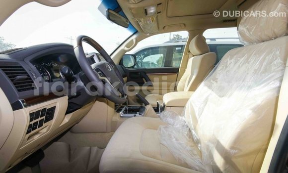 Acheter Import Voiture Toyota Land Cruiser Autre à Import - Dubai, Diana Acheter Import Voiture Toyota Land Cruiser Autre à Import - Dubai, Diana