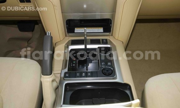 Acheter Import Voiture Toyota Land Cruiser Autre à Import - Dubai, Diana Acheter Import Voiture Toyota Land Cruiser Autre à Import - Dubai, Diana