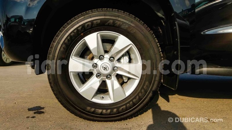 Big with watermark toyota prado diana import dubai 4117