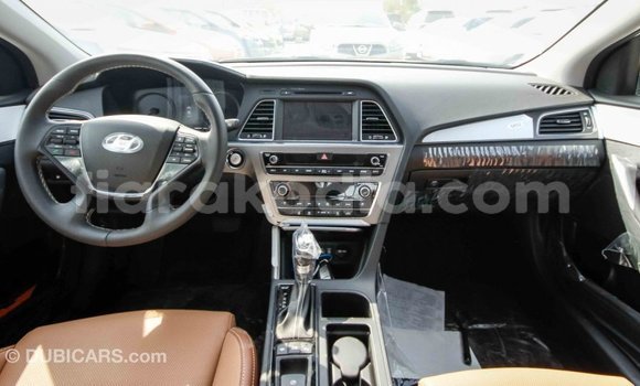 Hividy Hyundai Sonata fotsy Car in Import - Dubai in Diana Hividy Hyundai Sonata fotsy Car in Import - Dubai in Diana