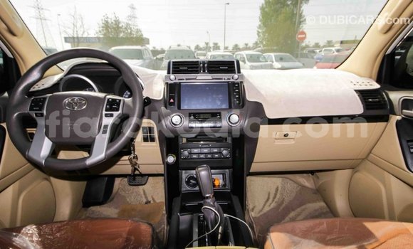 Hividy Toyota Prado fotsy Car in Import - Dubai in Diana Hividy Toyota Prado fotsy Car in Import - Dubai in Diana
