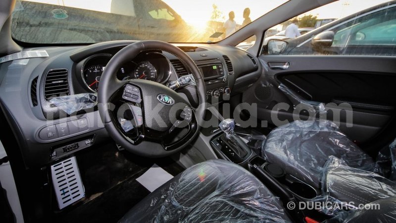 Big with watermark kia cerato diana import dubai 4121