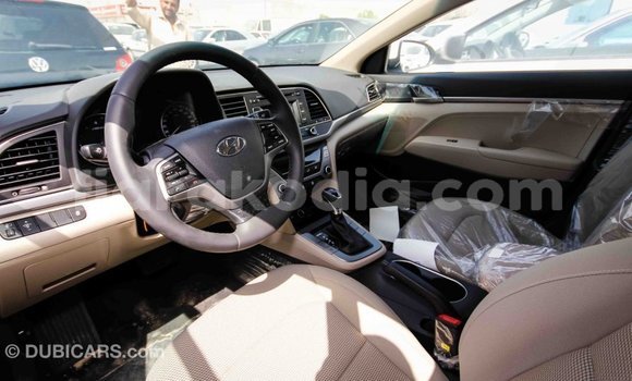 Hividy Hyundai Elantra fotsy Car in Import - Dubai in Diana Hividy Hyundai Elantra fotsy Car in Import - Dubai in Diana