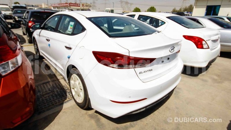 Big with watermark hyundai elantra diana import dubai 4127