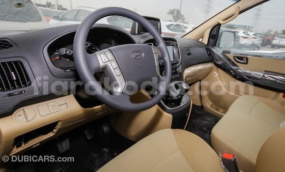 Hividy Hyundai Accent fotsy Car in Import - Dubai in Diana Hividy Hyundai Accent fotsy Car in Import - Dubai in Diana
