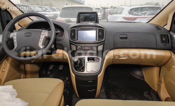 Hividy Hyundai Accent fotsy Car in Import - Dubai in Diana Hividy Hyundai Accent fotsy Car in Import - Dubai in Diana