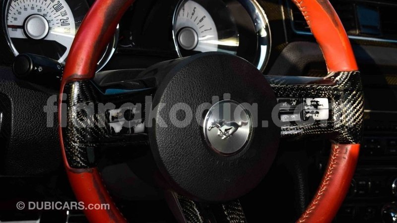 Big with watermark ford mustang diana import dubai 4129