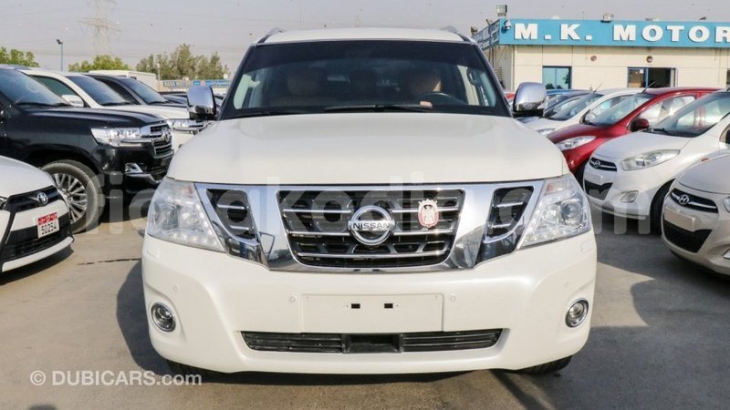 Big with watermark nissan patrol diana import dubai 4130