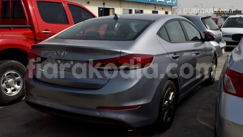 Big with watermark hyundai elantra diana import dubai 4135