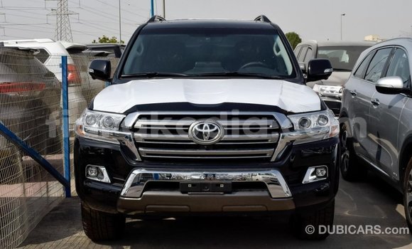 Acheter Import Voiture Toyota Land Cruiser Noir à Import - Dubai, Diana Acheter Import Voiture Toyota Land Cruiser Noir à Import - Dubai, Diana