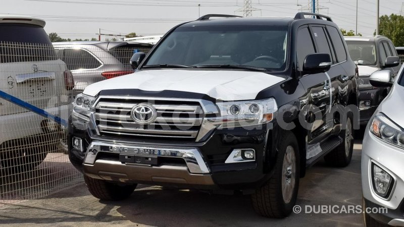 Big with watermark toyota land cruiser diana import dubai 4137