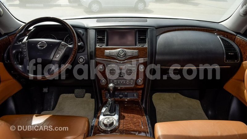 Big with watermark nissan patrol diana import dubai 4139