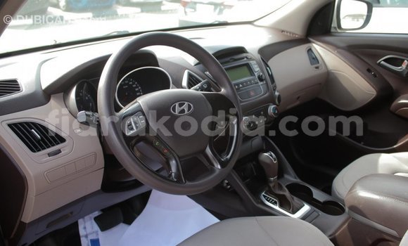 Hividy Hyundai Tucson beige Car in Import - Dubai in Diana Hividy Hyundai Tucson beige Car in Import - Dubai in Diana
