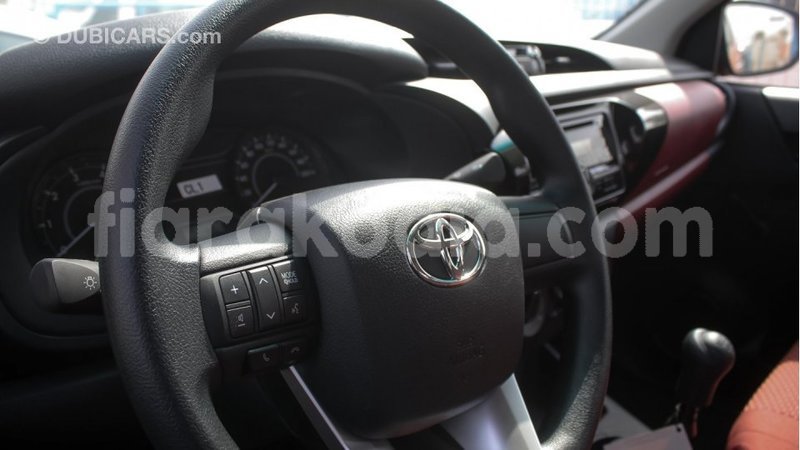 Big with watermark toyota hilux diana import dubai 4146