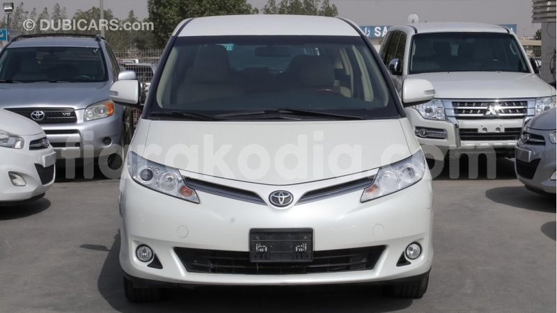 Big with watermark toyota previa diana import dubai 4147