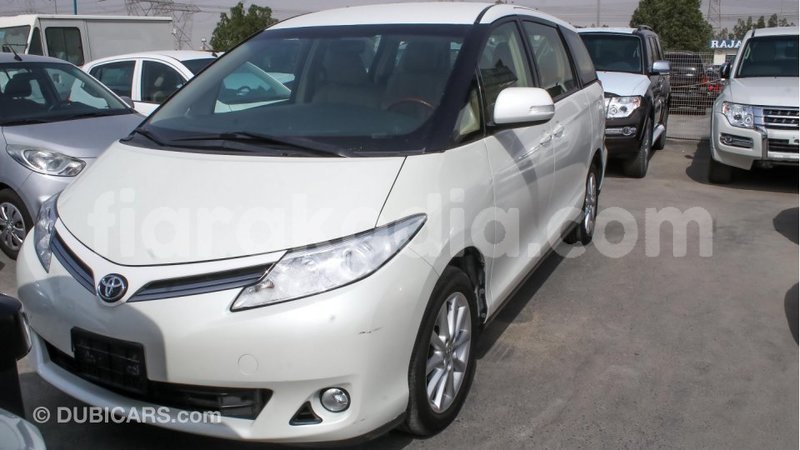 Big with watermark toyota previa diana import dubai 4147