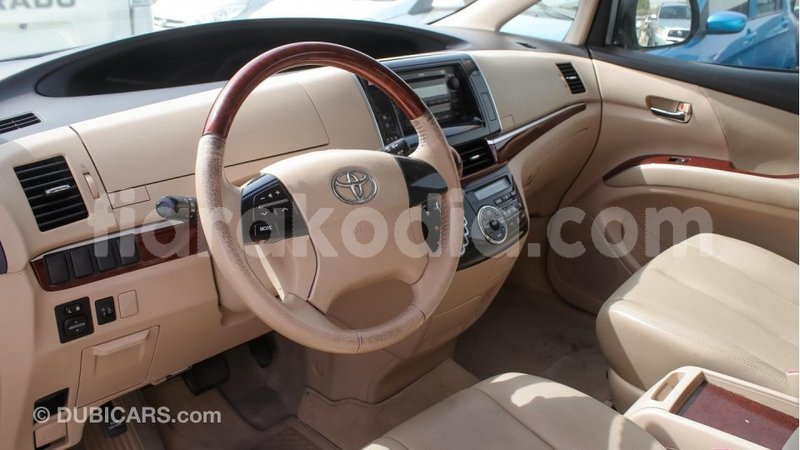 Big with watermark toyota previa diana import dubai 4147