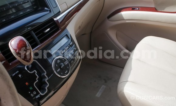 Hividy Toyota Previa fotsy Car in Import - Dubai in Diana Hividy Toyota Previa fotsy Car in Import - Dubai in Diana