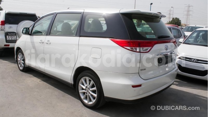 Big with watermark toyota previa diana import dubai 4147