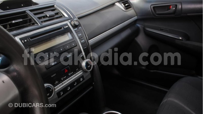 Big with watermark toyota camry diana import dubai 4148