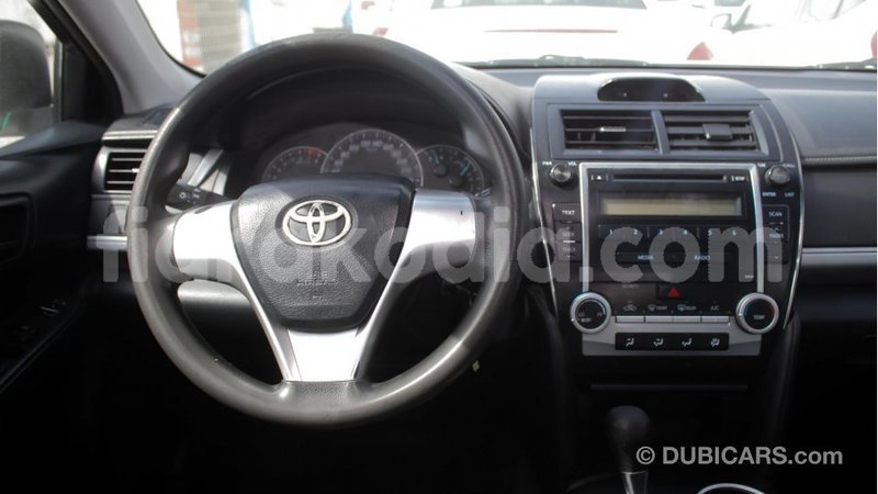 Big with watermark toyota camry diana import dubai 4148