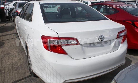 Hividy Toyota Camry fotsy Car in Import - Dubai in Diana Hividy Toyota Camry fotsy Car in Import - Dubai in Diana
