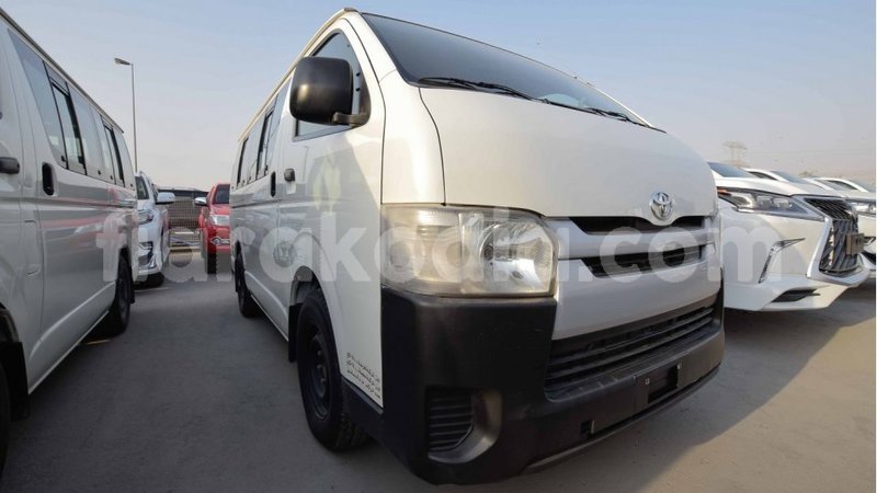 Big with watermark toyota hiace diana import dubai 4151