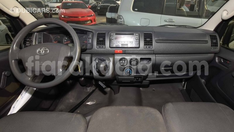 Big with watermark toyota hiace diana import dubai 4151