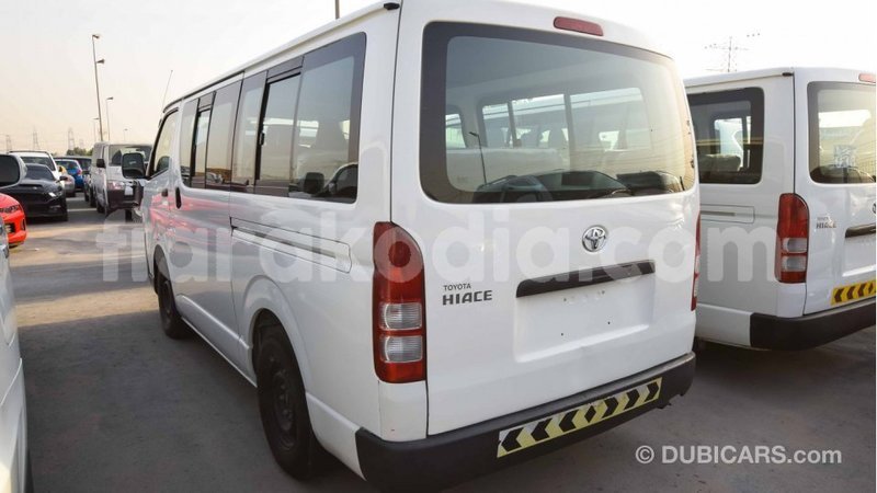 Big with watermark toyota hiace diana import dubai 4151