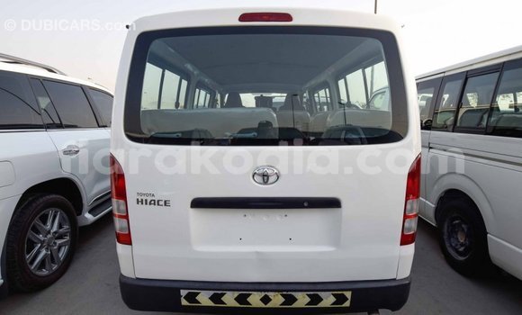 Hividy Toyota Hiace fotsy Car in Import - Dubai in Diana Hividy Toyota Hiace fotsy Car in Import - Dubai in Diana