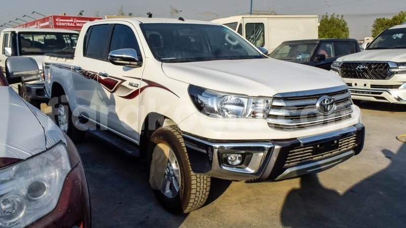 Big with watermark toyota hilux diana import dubai 4155