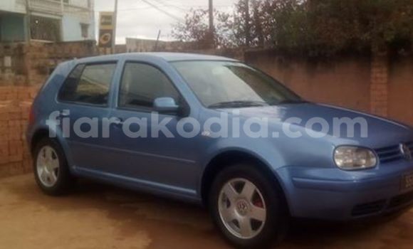 Acheter Occasion Voiture Volkswagen Golf Bleu à Antananarivo, Analamanga Acheter Occasion Voiture Volkswagen Golf Bleu à Antananarivo, Analamanga