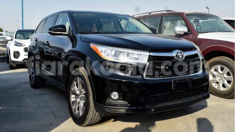 Big with watermark toyota highlander diana import dubai 4157