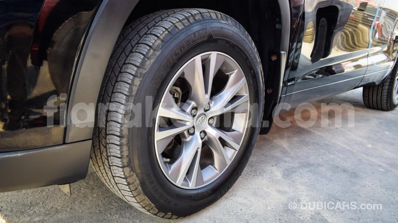 Big with watermark toyota highlander diana import dubai 4157