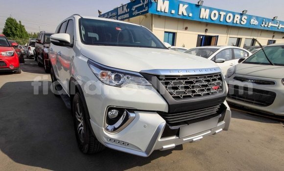 Hividy Toyota Fortuner fotsy Car in Import - Dubai in Diana Hividy Toyota Fortuner fotsy Car in Import - Dubai in Diana