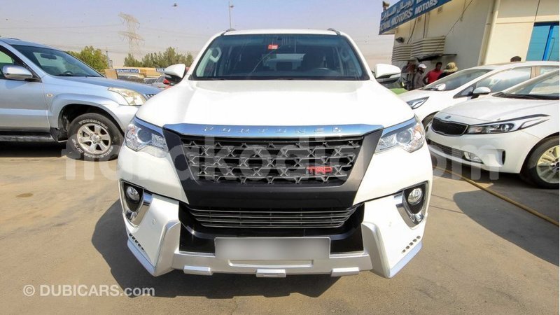 Big with watermark toyota fortuner diana import dubai 4162