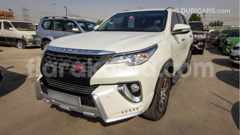 Big with watermark toyota fortuner diana import dubai 4162