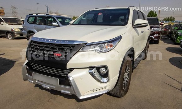 Hividy Toyota Fortuner fotsy Car in Import - Dubai in Diana Hividy Toyota Fortuner fotsy Car in Import - Dubai in Diana