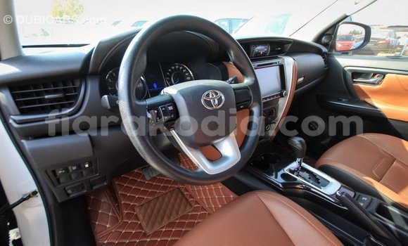 Hividy Toyota Fortuner fotsy Car in Import - Dubai in Diana Hividy Toyota Fortuner fotsy Car in Import - Dubai in Diana
