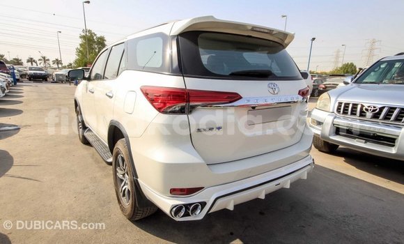 Hividy Toyota Fortuner fotsy Car in Import - Dubai in Diana Hividy Toyota Fortuner fotsy Car in Import - Dubai in Diana