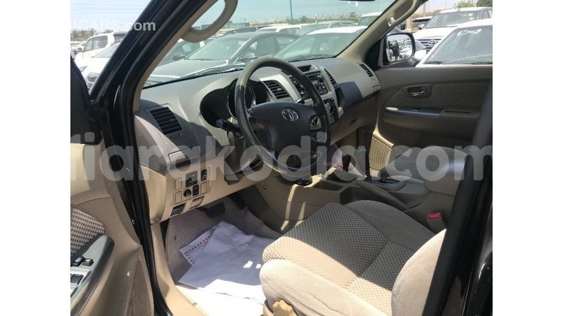 Big with watermark toyota fortuner diana import dubai 4163