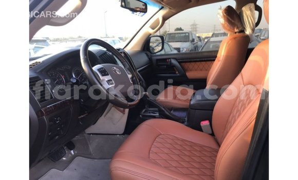 Hividy Toyota Land Cruiser Black Car in Import - Dubai in Diana Hividy Toyota Land Cruiser Black Car in Import - Dubai in Diana