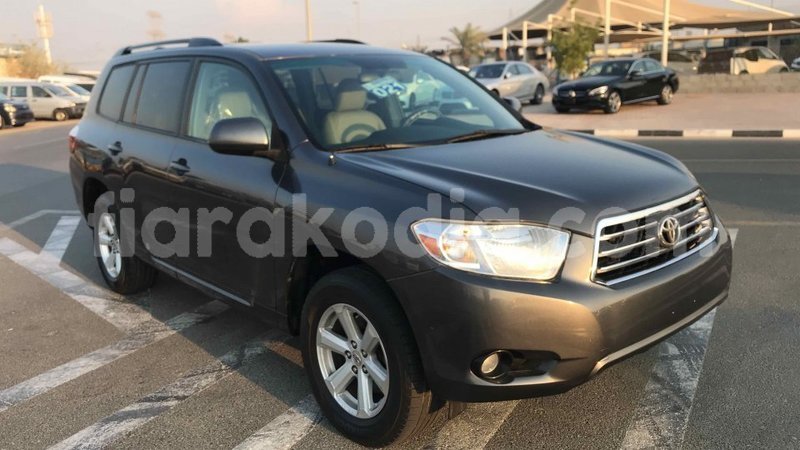 Big with watermark toyota highlander diana import dubai 4183